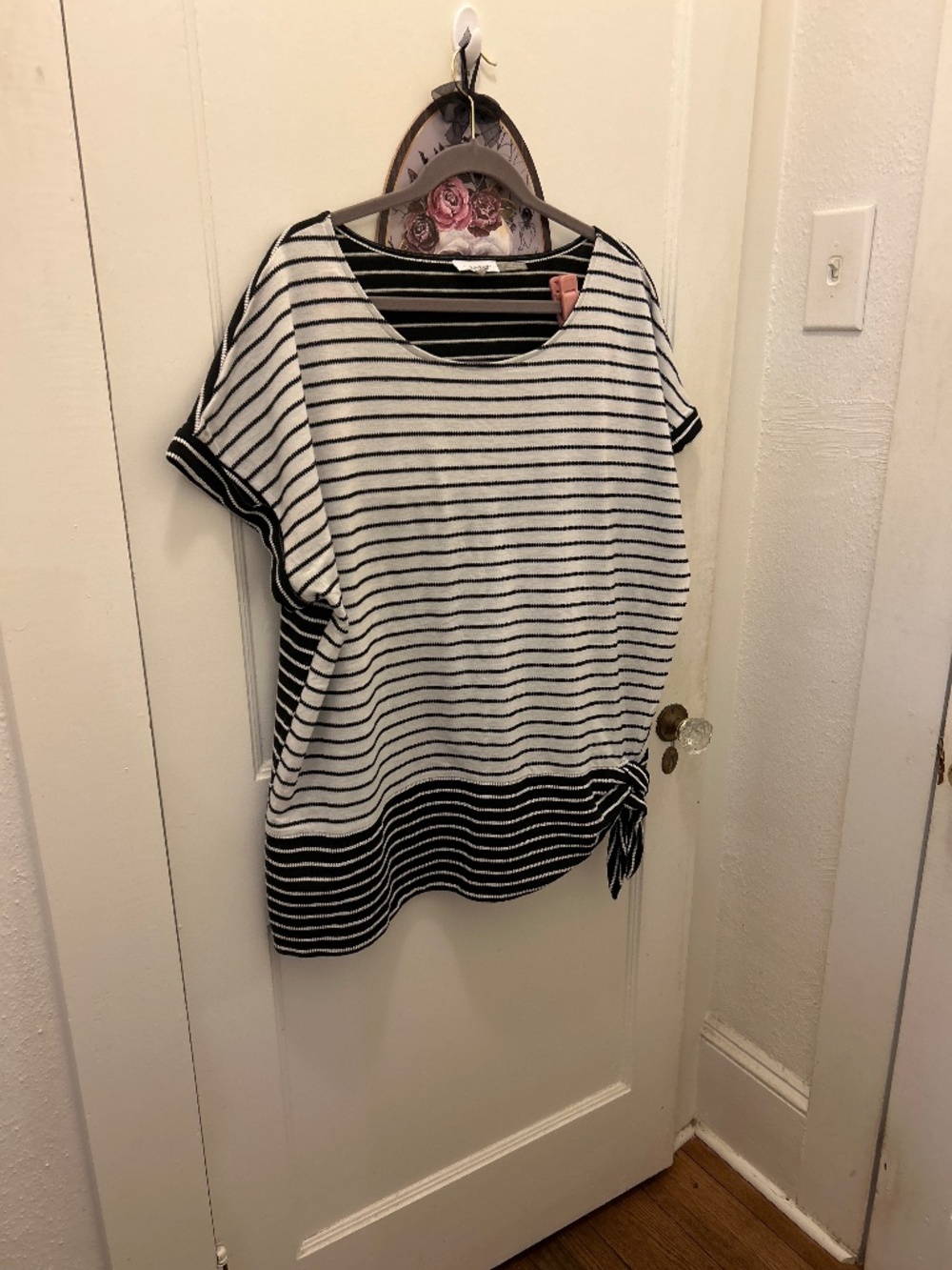 1X Calvin Klein short sleeve top